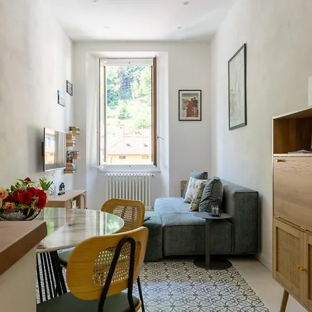 Apartment Mir Al Lago, Dongo 公寓 东戈