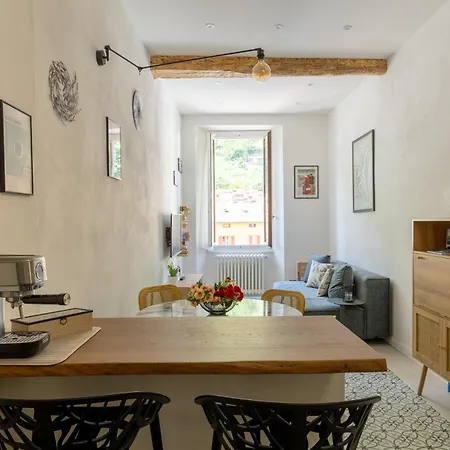 Apartment Mir Al Lago, Dongo 公寓